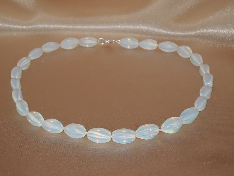 Náhrdelník z drahých kameňov MS005J Náhrdelník z drahých kameňov MS005J