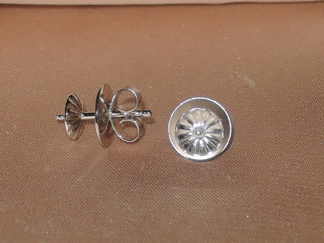 Napichovacie kovanie na náušnice NNK100wP Napichovacie kovanie na náušnice NNK100wP