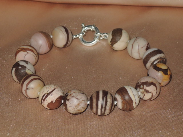 Náramok z jaspisu ZJB010K Náramok z jaspisu ZJB010K