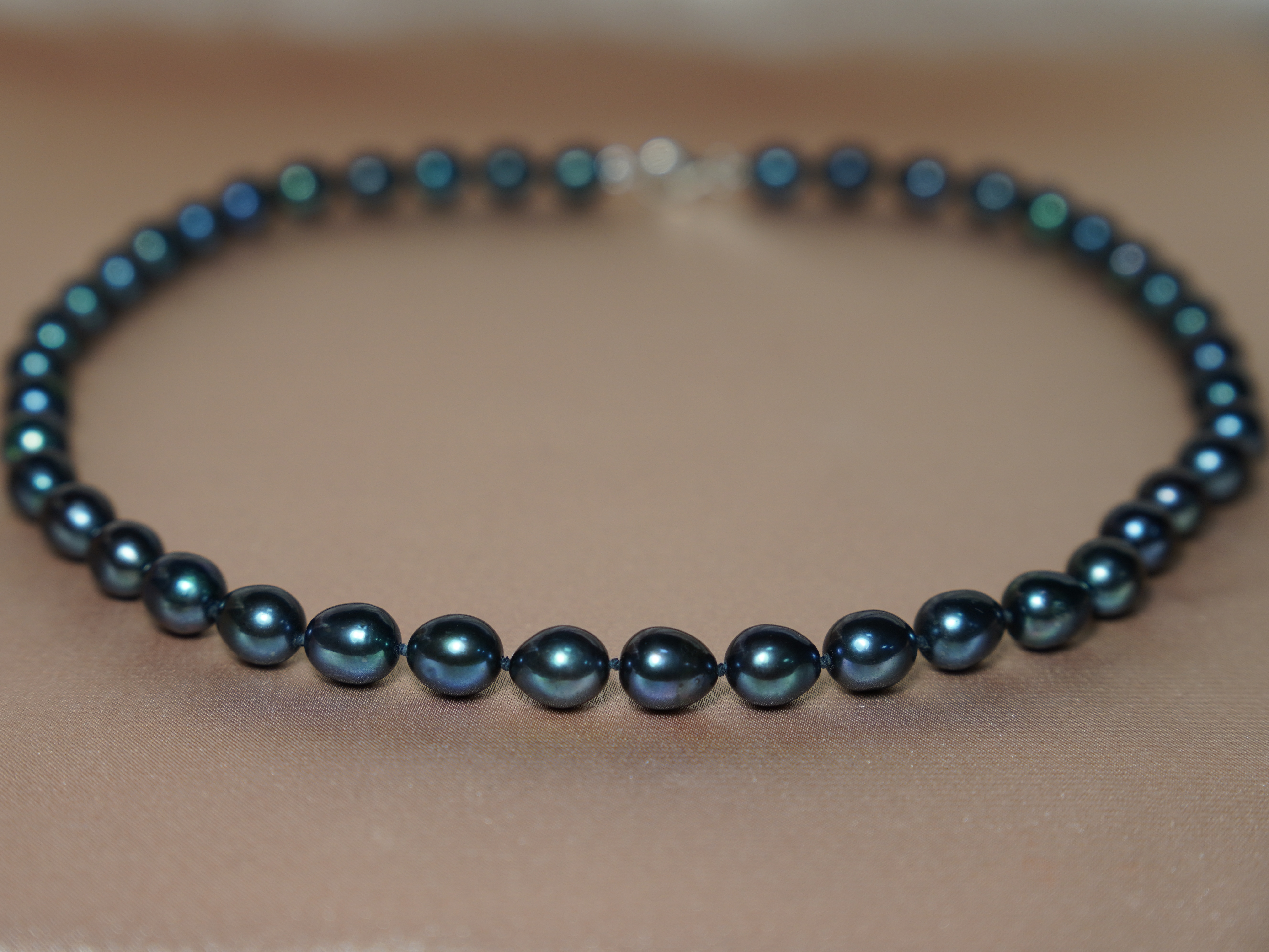 Perlový náhrdelník OSN08AA+bG Perlový náhrdelník OSN08AA+bG