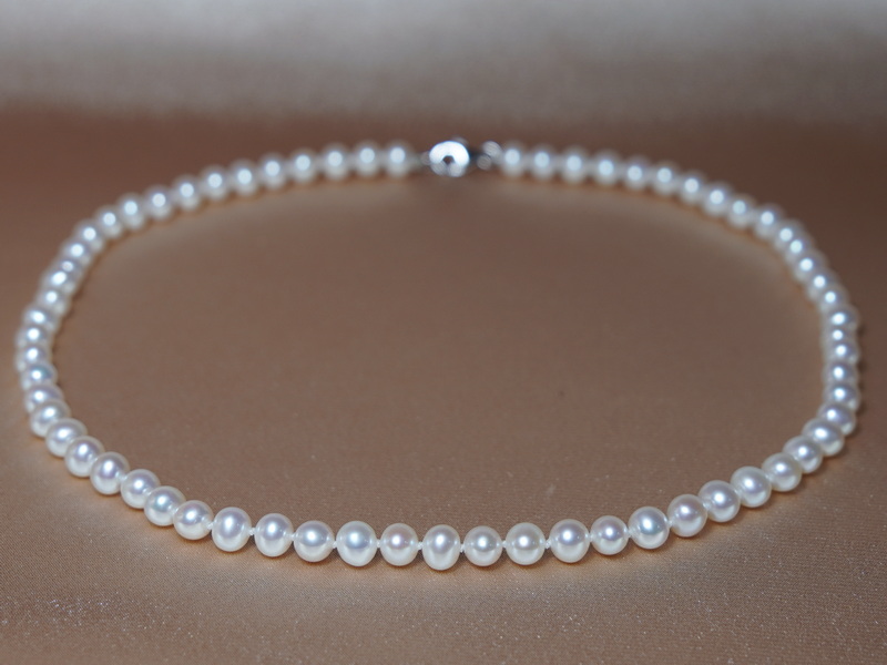 Perlový náhrdelník z bielych sladkovodných perál ORSN6070AA+wW Perlový náhrdelník z bielych sladkovodných perál ORSN6070AA+wW