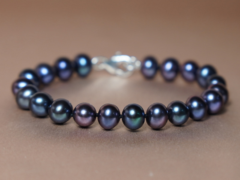 Perlový náramok čierne riečne perly NRSB7585AAAbAE Perlový náramok čierne riečne perly NRSB7585AAAbAE