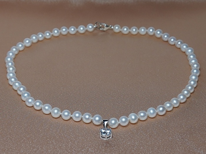 Personalizovaný perlový náhrdelník PS001 Personalizovaný perlový náhrdelník PS001