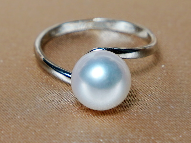 Zlatý prsteň 14K s japonskou akoya perlou BC028WR-A Zlatý prsteň 14K s japonskou akoya perlou BC028WR-A