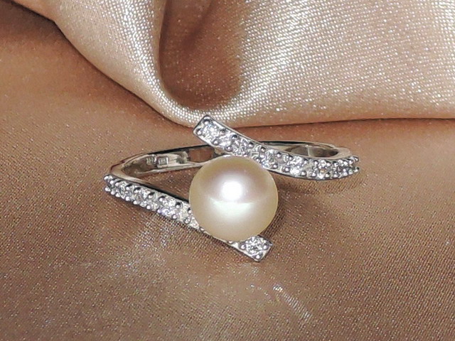 Prsteň s perlou BC029WBR-P Prsteň s perlou BC029WBR-P