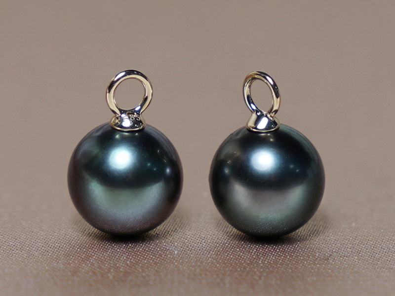 Tahitské perly so zlatými očkami WW018YE-T Tahitské perly so zlatými očkami WW018YE-T