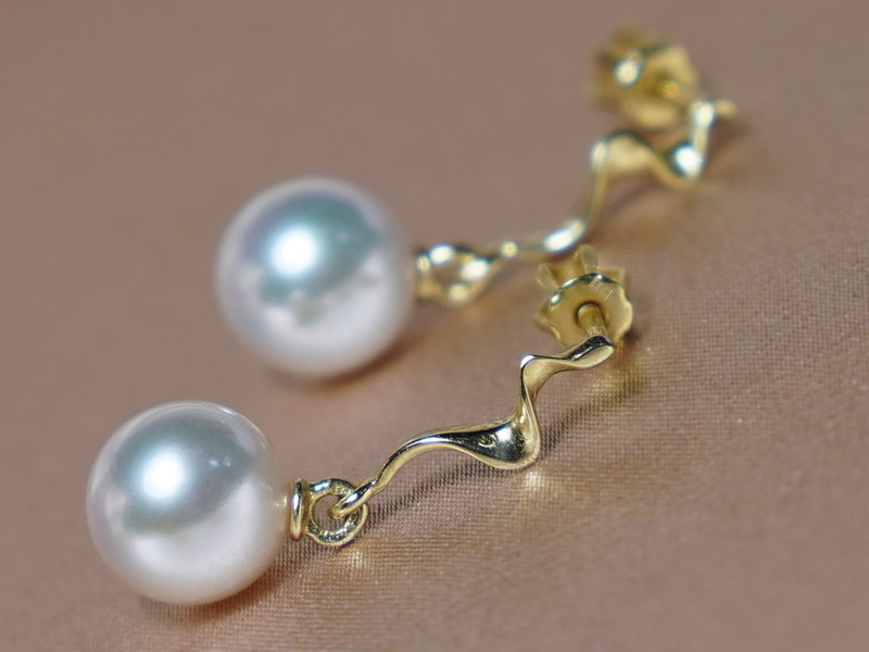 Zlaté náušnice 14K s perlami Južného Pacifiku SSWE006B Zlaté náušnice 14K s perlami Južného Pacifiku SSWE006B