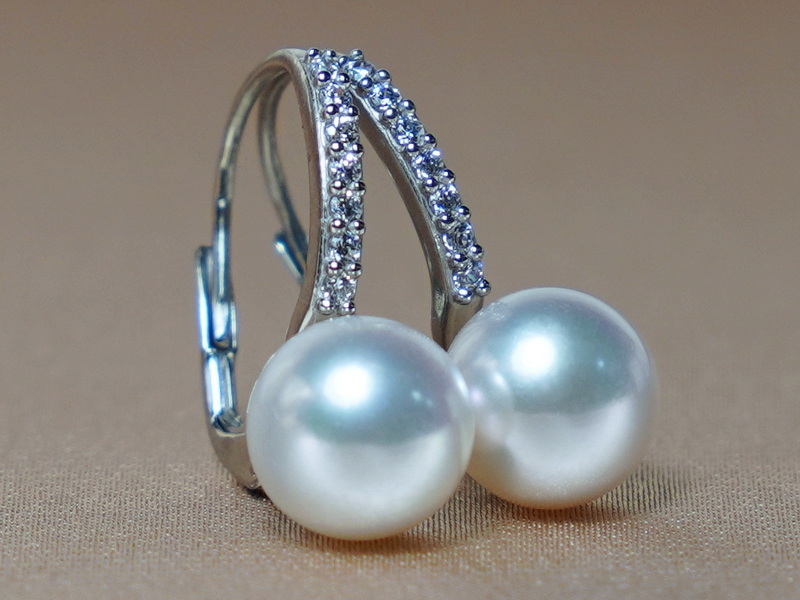 Zlaté náušnice 14K s perlou Južného Pacifiku BC021WE-W Zlaté náušnice 14K s perlou Južného Pacifiku BC021WE-W