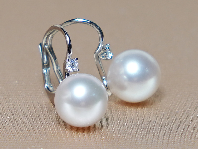 Zlaté náušnice s perlami Južného Pacifiku AAA BC022WE-W Zlaté náušnice s perlami Južného Pacifiku AAA BC022WE-W