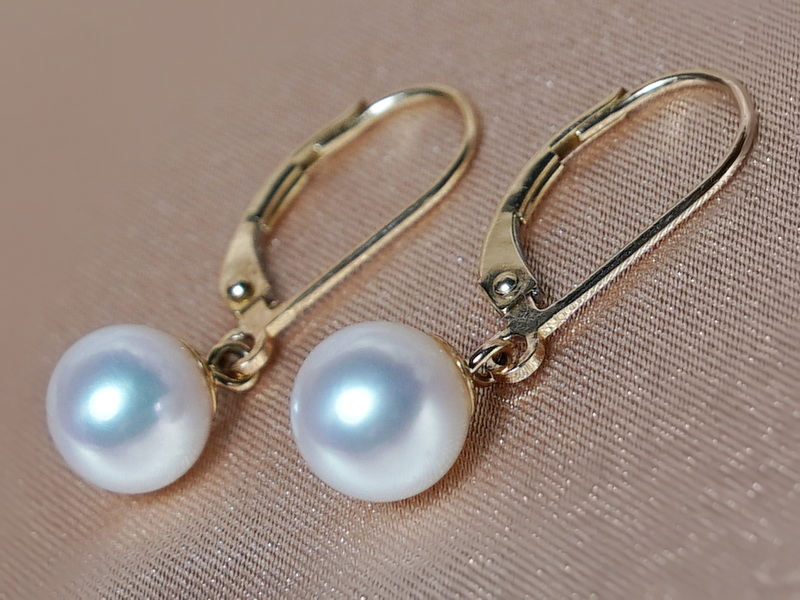 Zlaté náušnice 14K s japonskými akoya perlami GA014YA Zlaté náušnice 14K s japonskými akoya perlami GA014YA