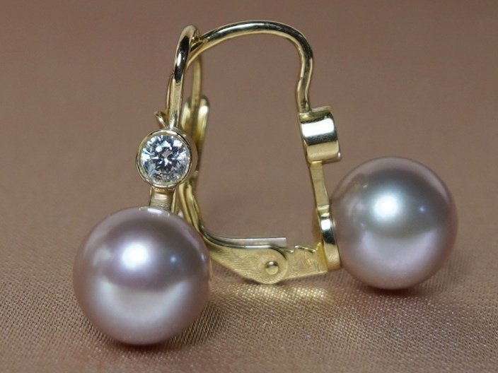 Zlaté perlové náušnice v 14K zlate DS222YFE-L Zlaté perlové náušnice v 14K zlate DS222YFE-L