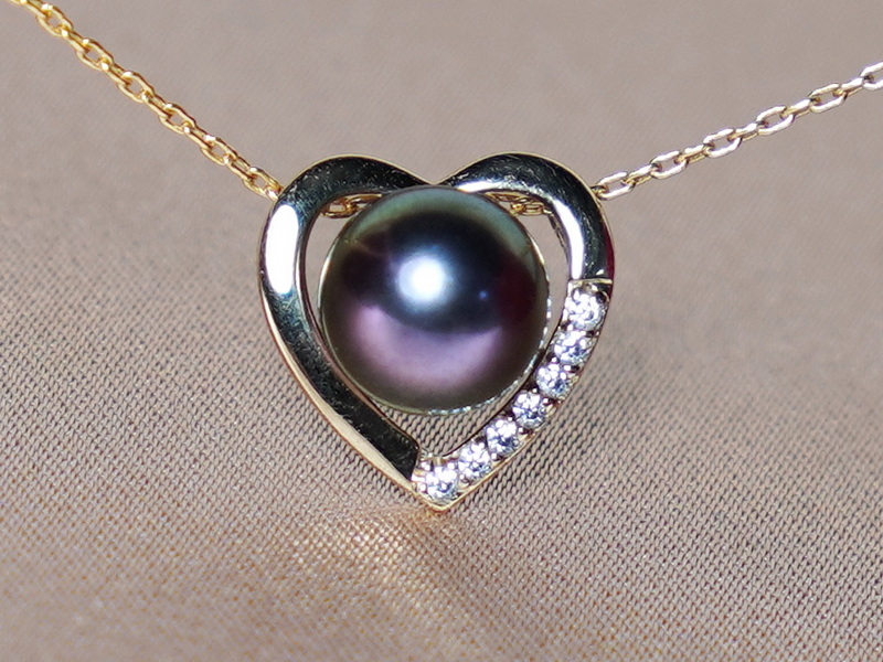 Zlatý prívesok s riečnou perlou WW011YP-FB Zlatý prívesok s riečnou perlou WW011YP-FB