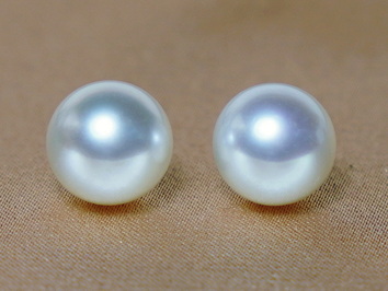 Biele perly Južného Pacifiku 9,2 mm s certifikátom PSL SSW100BC.1 Biele perly Južného Pacifiku 9,2 mm s certifikátom PSL SSW100BC.1