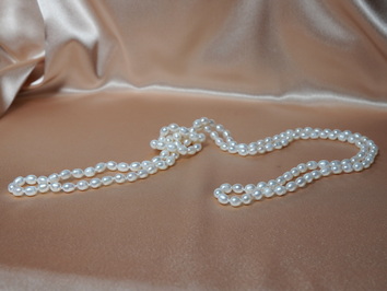 Dlhý perlový náhrdelník DPN6065A+wG Dlhý perlový náhrdelník DPN6065A+wG