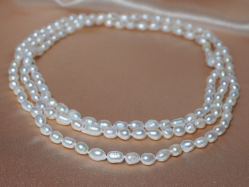 Dlhý perlový náhrdelník DPN6070AwG Dlhý perlový náhrdelník DPN6070AwG