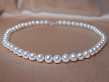 Perlový náhrdelník RSN7580AAAwA Perlový náhrdelník RSN7580AAAwA