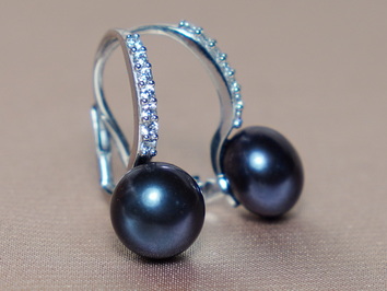 Perlové náušnice BC021WBE-B Perlové náušnice BC021WBE-B