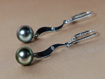 Perlové náušnice BC04WE-T Perlové náušnice BC04WE-T