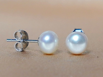 Perlové náušnice biele riečne perly PE0171E Perlové náušnice biele riečne perly PE0171E