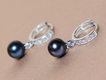 Perlové náušnice DS120WFE-B Perlové náušnice DS120WFE-B