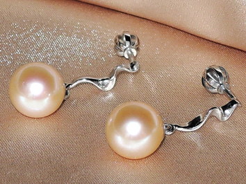 Perlové náušnice RGwEAAApM Perlové náušnice RGwEAAApM