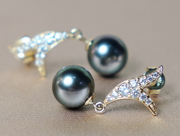 Perlové náušnice WW06YVE-T Perlové náušnice WW06YVE-T