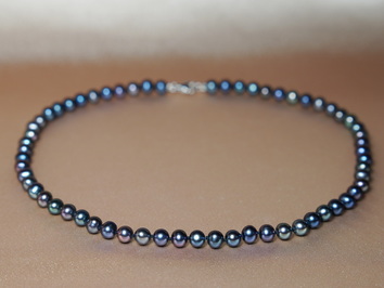 Perlový náhrdelník čierne sladkovodné perly ROSN6070AA+bAE Perlový náhrdelník čierne sladkovodné perly ROSN6070AA+bAE