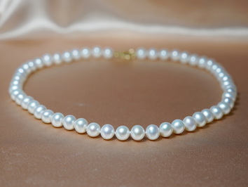 Perlový náhrdelník sladkovodné perly 7,5 mm AA+ NRSN7580AA+wH Perlový náhrdelník sladkovodné perly 7,5 mm AA+ NRSN7580AA+wH