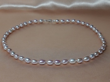 Perlový náhrdelník OSN06AA+lM Perlový náhrdelník OSN06AA+lM