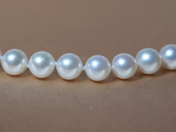 Perlový náhrdelník RSN8085AAAwA Perlový náhrdelník RSN8085AAAwA