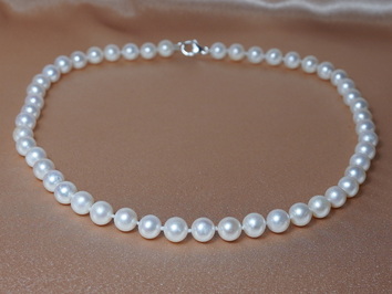 Perlový náhrdelník sladkovodné perly AA 8mm RSN8085AAwJ Perlový náhrdelník sladkovodné perly AA 8mm RSN8085AAwJ