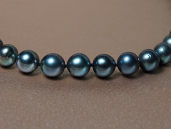 Perlový náhrdelník tahitské perly - momentálne nedostupné TPN047 Perlový náhrdelník tahitské perly - momentálne nedostupné TPN047