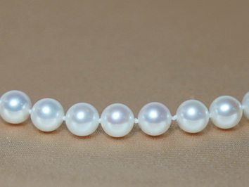 Perlový náhrdelník z bielych riečnych perál RSN7075AAAwA Perlový náhrdelník z bielych riečnych perál RSN7075AAAwA