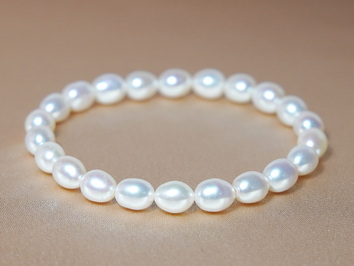 Perlový náramok PB551E Perlový náramok PB551E