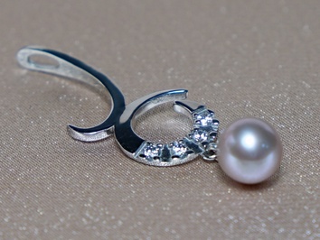 Prívesok s perlou BC03SP-P Prívesok s perlou BC03SP-P