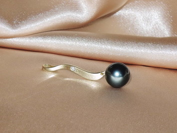 Prívesok s perlou BC04YP-T Prívesok s perlou BC04YP-T