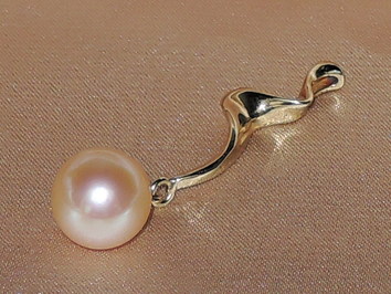 Prívesok s perlou RGPAAApM Prívesok s perlou RGPAAApM