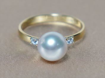 Prsteň s akoya perlou BC027YR-A Prsteň s akoya perlou BC027YR-A