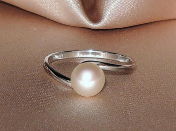 Prsteň s perlou BC028WBR-P Prsteň s perlou BC028WBR-P