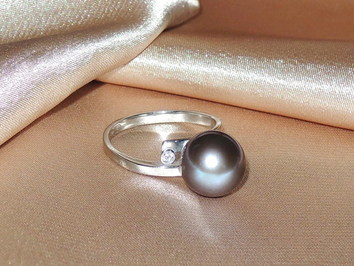Prsteň s perlou BC04SR-B Prsteň s perlou BC04SR-B
