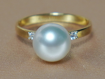 Zlatý prsteň 14K s perlou Južného Pacifiku BC027YR-W Zlatý prsteň 14K s perlou Južného Pacifiku BC027YR-W