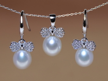 Set šperkov so zirkónmi a pravými perlami PS2312SH Set šperkov so zirkónmi a pravými perlami PS2312SH