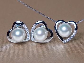 Set šperkov z japonských akoya perál WW014WS-A Set šperkov z japonských akoya perál WW014WS-A