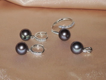 Šperky s perlami BC120WFS-B Šperky s perlami BC120WFS-B