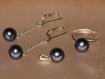 Zlatý perlový set z čiernych sladkovodných perál BC160YFS-B Zlatý perlový set z čiernych sladkovodných perál BC160YFS-B