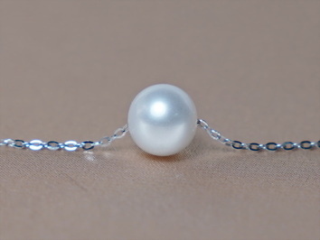 Strieborný náhrdelník s pravou bielou riečnou perlou 8mm RP888wM Strieborný náhrdelník s pravou bielou riečnou perlou 8mm RP888wM