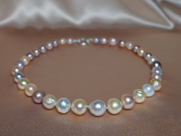 Viacfarebný perlový náhrdelník z riečnych perál EPTN912H Viacfarebný perlový náhrdelník z riečnych perál EPTN912H