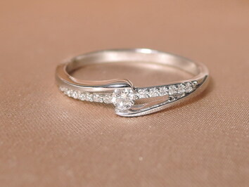 Zásnubný prsteň MC320213RJ Zásnubný prsteň MC320213RJ