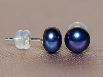 Zlaté napichovacie perlové náušnice BSE14YG Zlaté napichovacie perlové náušnice BSE14YG