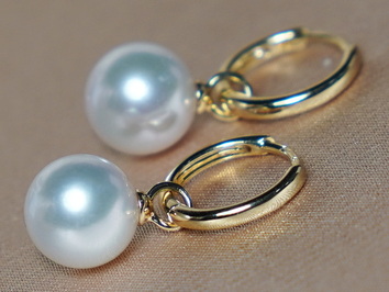 Zlaté náušnice 14K z perál Južného Pacifiku WW017YE-W Zlaté náušnice 14K z perál Južného Pacifiku WW017YE-W